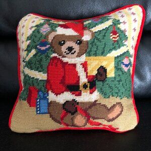 Vtg Wool Needlepoint Red Green Santa Teddy Tree Christmas Holiday Throw Pillow